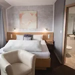 Schwiizeralp & Restaurant 3*