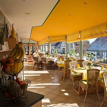 Schwiizeralp & Restaurant Отель 3*
