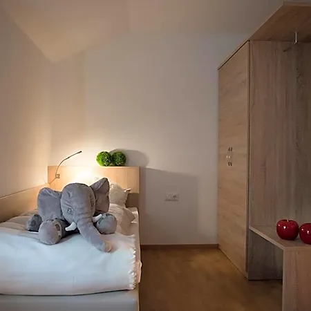 Hotel Schwiizeralp & Restaurant 3*