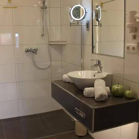 Schwiizeralp & Restaurant Hotel