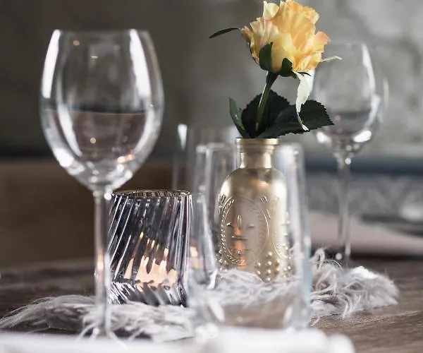 Hotel Land-gut-hotel Meyer-pilz