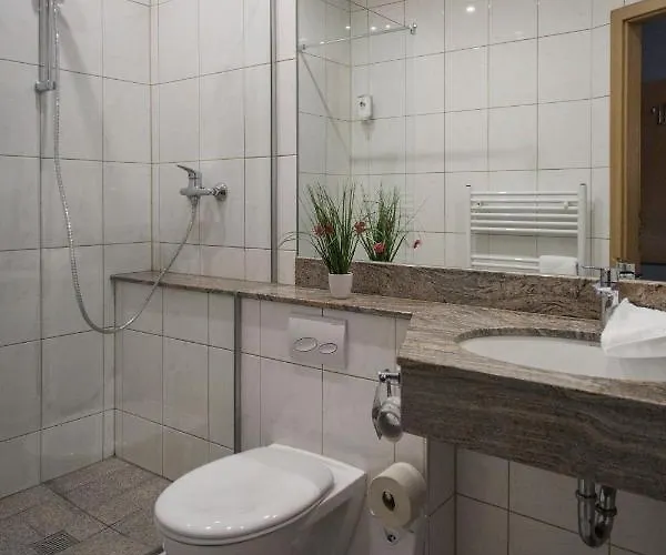 Land-gut-hotel Meyer-pilz Hotel 3*